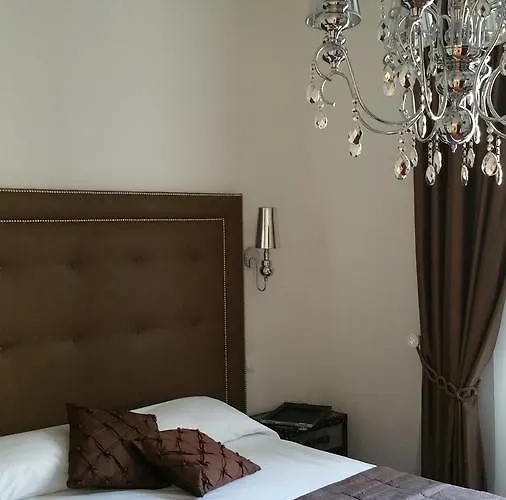 Flower Cathedral Pensión Florencia